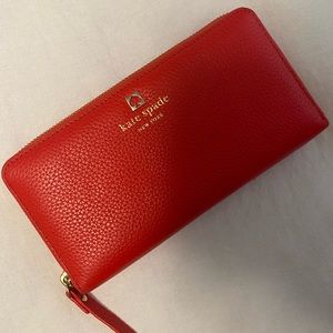 Large Kate Spade Wallet
